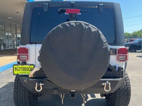 Used 2013 Jeep Wrangler Unlimited Sport AWD/4WD image 7