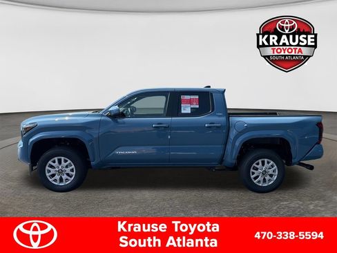 New 2026 Toyota Tacoma SR5 RWD image 4