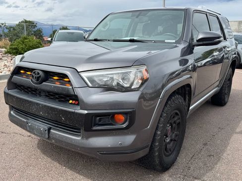 Used 2015 Toyota 4Runner Limited AWD/4WD image 3