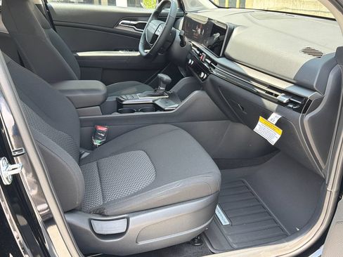 New 2026 Kia Sportage LX FWD image 7