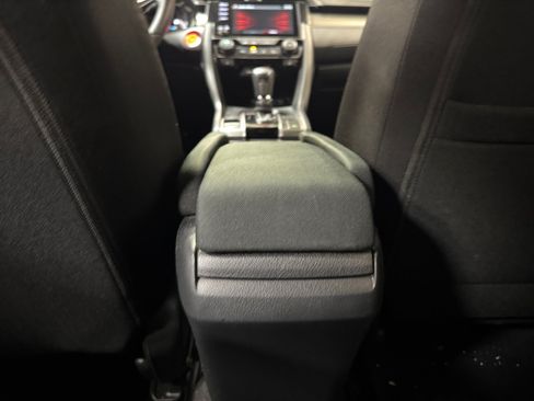 Used 2019 Honda Civic EX image 31