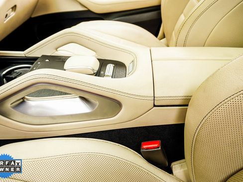 Used 2022 Mercedes-Benz GLE 580 4MATIC w/ Night Package image 19