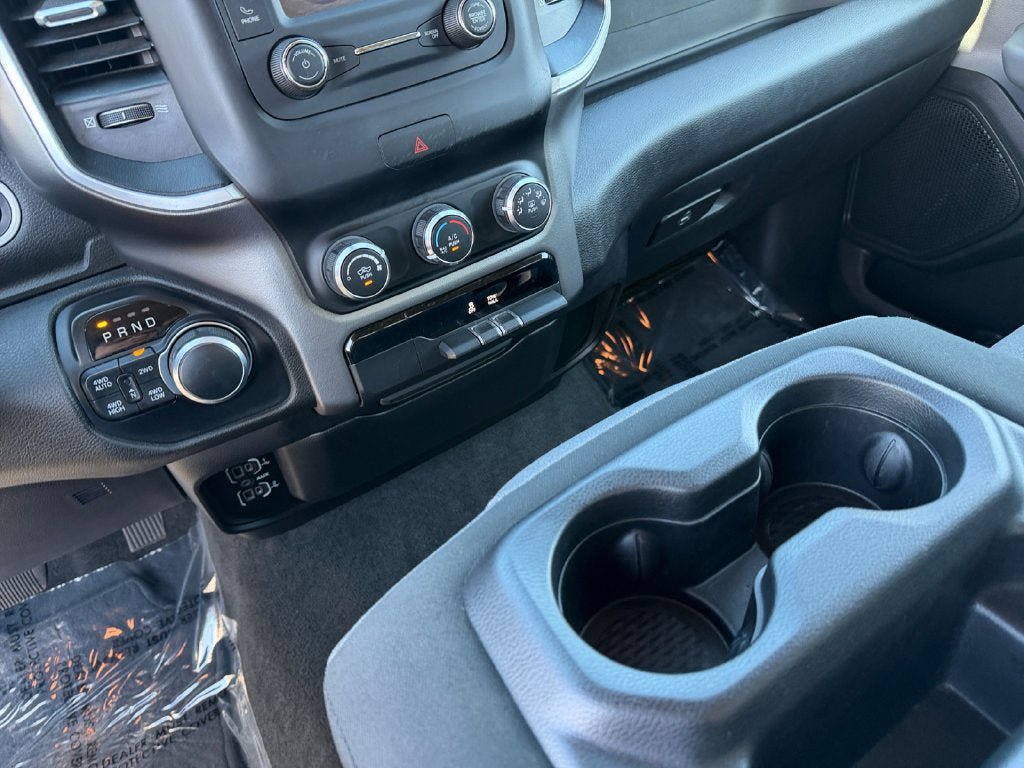 Used 2019 RAM 1500 Big Horn AWD/4WD image 19