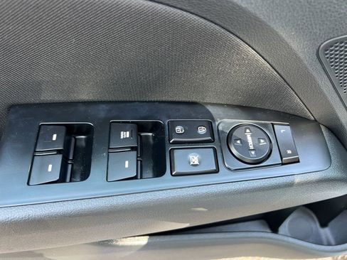 Used 2018 Hyundai Elantra SEL image 21