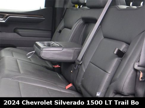 Used 2024 Chevrolet Silverado 1500 LT Trail Boss w/ Convenience Package II image 24