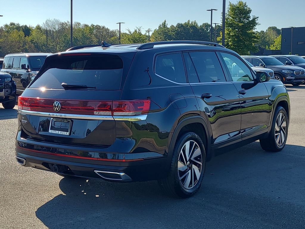 Used 2024 Volkswagen Atlas SE FWD image 5