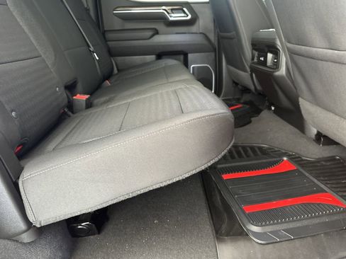 Used 2023 Chevrolet Silverado 1500 RST w/ Z71 Off-Road Package image 34