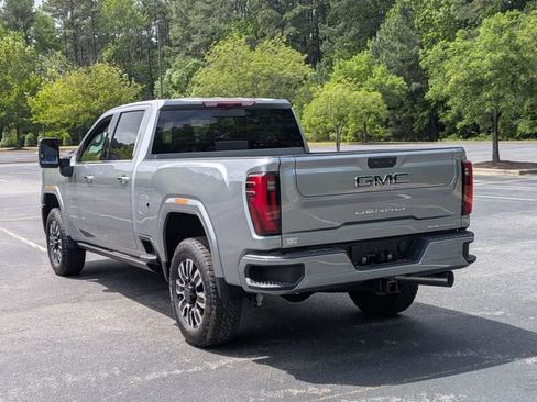 New 2026 GMC Sierra 2500 Denali Ultimate AWD/4WD image 5