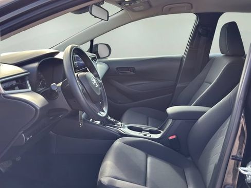 Used 2024 Toyota Corolla LE FWD image 17