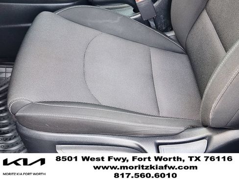 Certified 2022 Kia Forte LXS w/ LXS Technology Package FWD image 23
