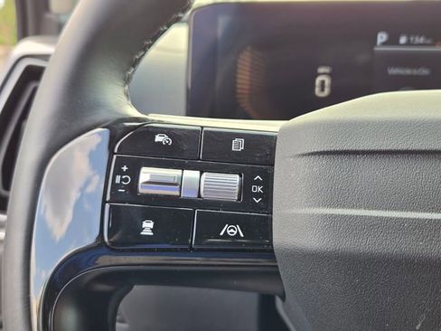 Certified 2026 Kia Sorento LX FWD image 23
