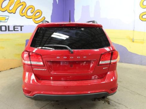 Used 2016 Dodge Journey SXT w/ Comfort/Convenience Group FWD image 7