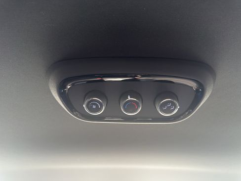 Used 2025 Dodge Durango GT image 16