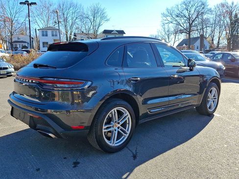 Used 2024 Porsche Macan image 25