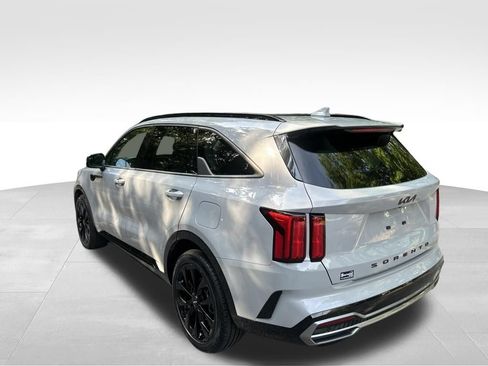 Used 2022 Kia Sorento SX FWD image 3