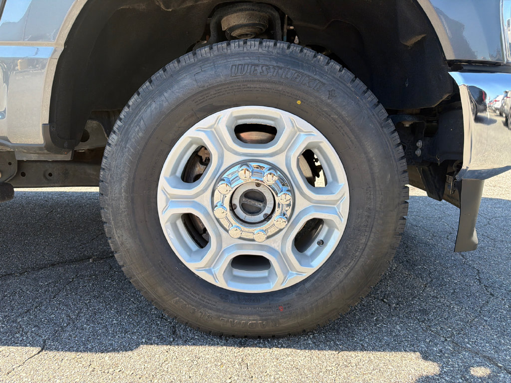 Used 2026 Ford F250 XLT AWD/4WD image 12