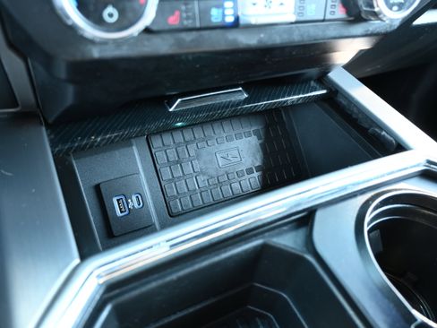 Used 2022 Ford F250 Platinum w/ Tremor Off-Road Package image 29