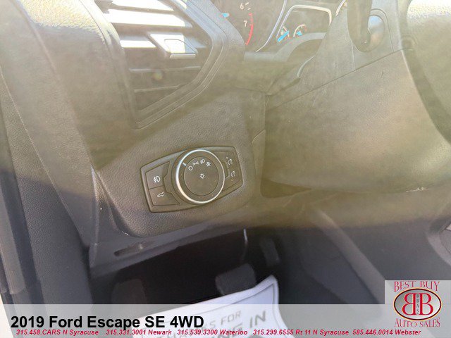 Used 2019 Ford Escape SE AWD/4WD image 18