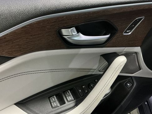 Used 2022 Acura TLX SH-AWD w/ Advance Package image 16