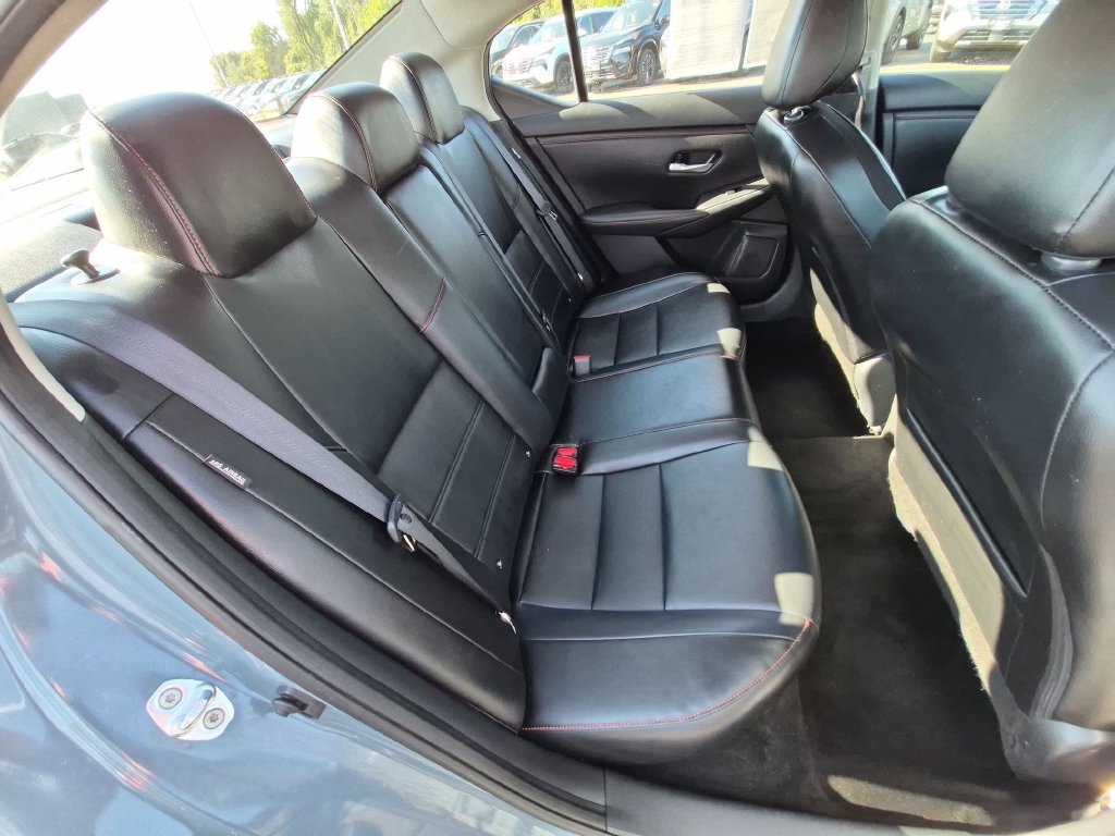 Used 2024 Nissan Sentra SR w/ SR Premium Package FWD image 27