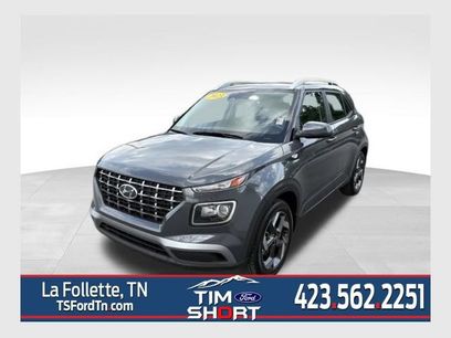 Used 2023 Hyundai Venue SEL