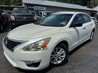 Used 2014 Nissan Altima 2.5 S w/ Sport Value Package image 1