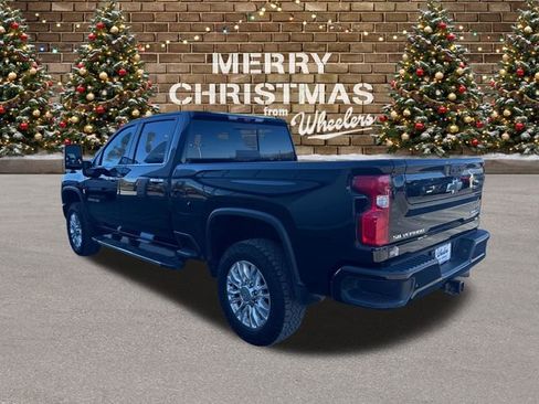 Used 2023 Chevrolet Silverado 3500 High Country w/ Z71 Off-Road Package image 3