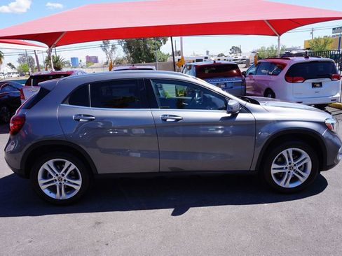 Used 2020 Mercedes-Benz GLA 250 4MATIC image 5