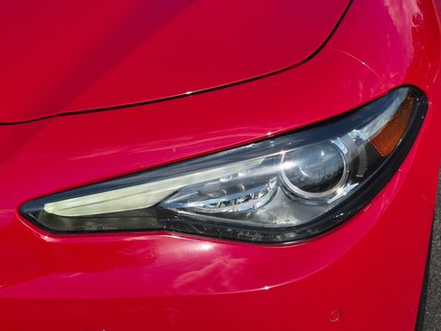 Used 2018 Alfa Romeo Giulia Ti Sport w/ Quick Order Package 22S Sport AWD/4WD image 6