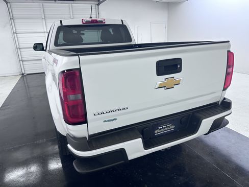 Used 2017 Chevrolet Colorado W/T w/ WT Convenience Package AWD/4WD image 13