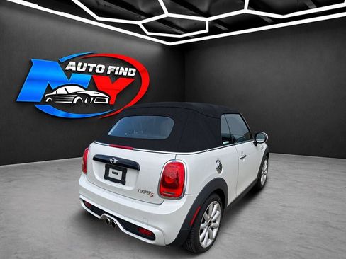 Used 2016 MINI Cooper S FWD image 9