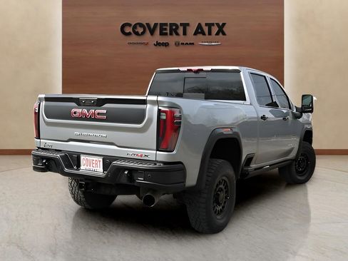 Used 2024 GMC Sierra 2500 AT4X w/ AT4X AEV Edition image 5