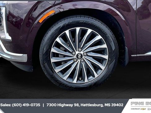 Used 2024 Hyundai Palisade Calligraphy FWD image 7