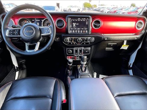 Used 2023 Jeep Wrangler Rubicon w/ Cold Weather Group image 14