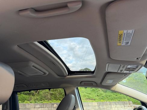 Used 2014 Honda Odyssey EX-L image 28