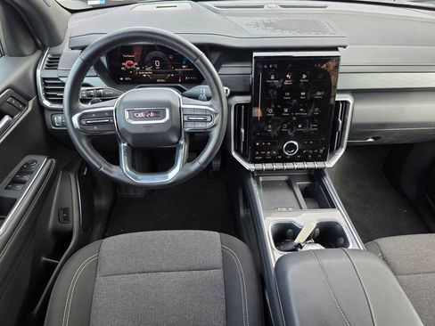 Used 2025 GMC Acadia Elevation image 27