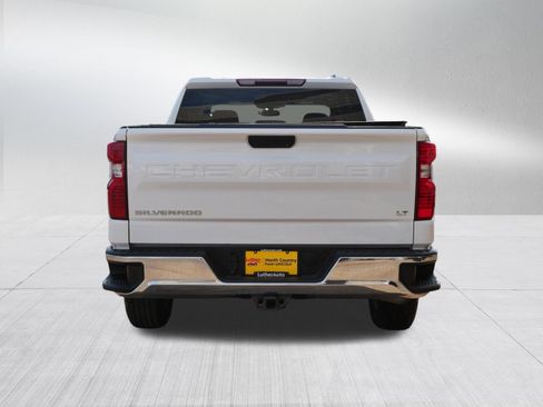 Used 2021 Chevrolet Silverado 1500 LT AWD/4WD image 11