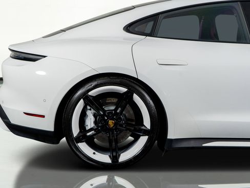 Used 2024 Porsche Taycan Turbo w/ Premium Package image 8