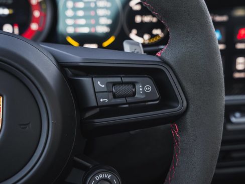 Used 2022 Porsche 911 GT3 RWD image 54