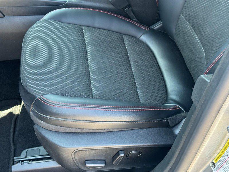 Used 2024 Ford Escape ST-Line w/ Tech Pack #1 FWD image 24