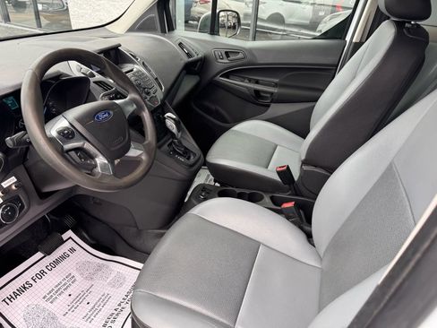 Used 2016 Ford Transit Connect XL image 9
