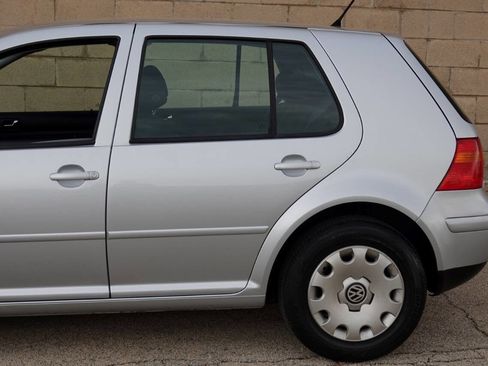 Used 2005 Volkswagen Golf GL image 12