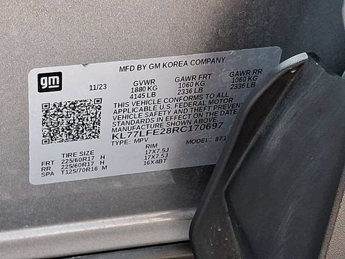 Used 2024 Chevrolet Trax LS w/ LS Convenience Package FWD image 26