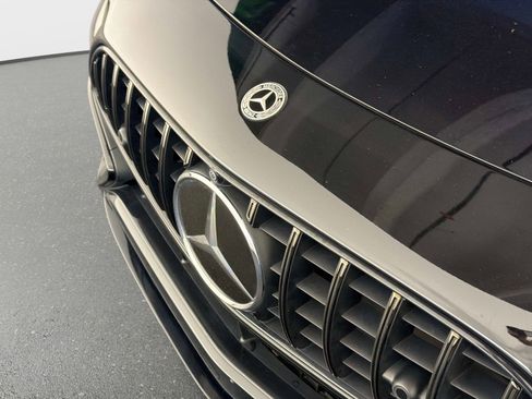 Used 2022 Mercedes-Benz SL 63 AMG 4MATIC image 11