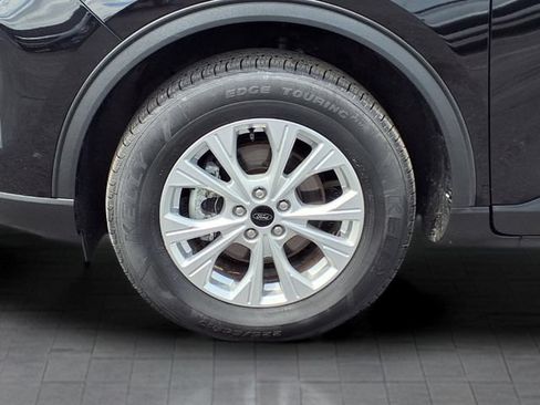 Certified 2025 Ford Escape Active w/ Tech Pack #1 AWD/4WD image 10