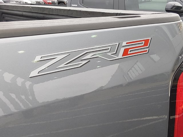 Used 2018 Chevrolet Colorado ZR2 AWD/4WD image 19