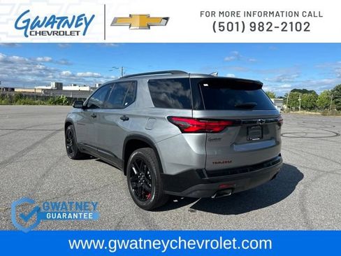 Used 2023 Chevrolet Traverse Premier w/ Redline Edition FWD image 7