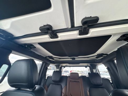 Used 2024 Ford Bronco Outer Banks AWD/4WD image 20