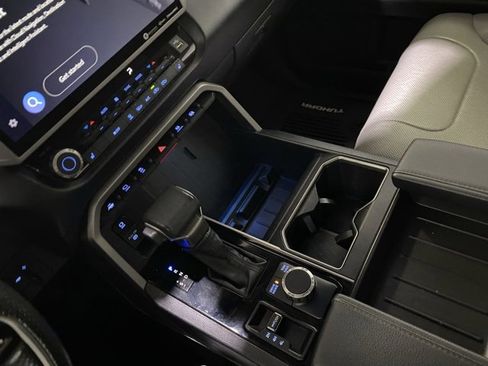 Used 2022 Toyota Tundra SR5 image 21