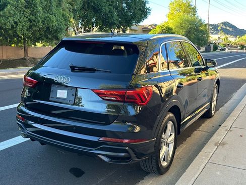 Used 2022 Audi Q3 2.0T Premium w/ Convenience Package image 8